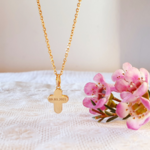 pendentif-religieux-personnalise-date-communion-croix