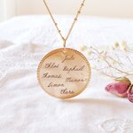 bijoux-famille-collier-personnalisable-prenoms-pour-mamie-maman