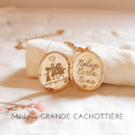 collier-femme-dessin-enfant-cadeau-maman