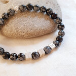 bracelet-homme-personnalise-cube-initiale-perles-noire
