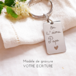 porte-cle-personnalise-cadeau-papa-ecriture-gravee
