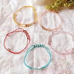 Bracelet cordon femme summer vibes bleu rouge safran peche rose