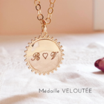 collier personnalise initiales coeur