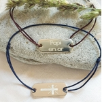 bijou grave religieux bapteme communion croix cheri