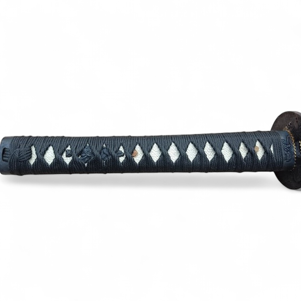 katana-noir-coupant-6