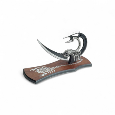 fm621-dague-scorpion