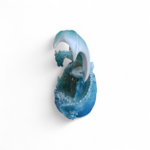 Dragon sur pierre bleue et cristaux lumineux - PW240216