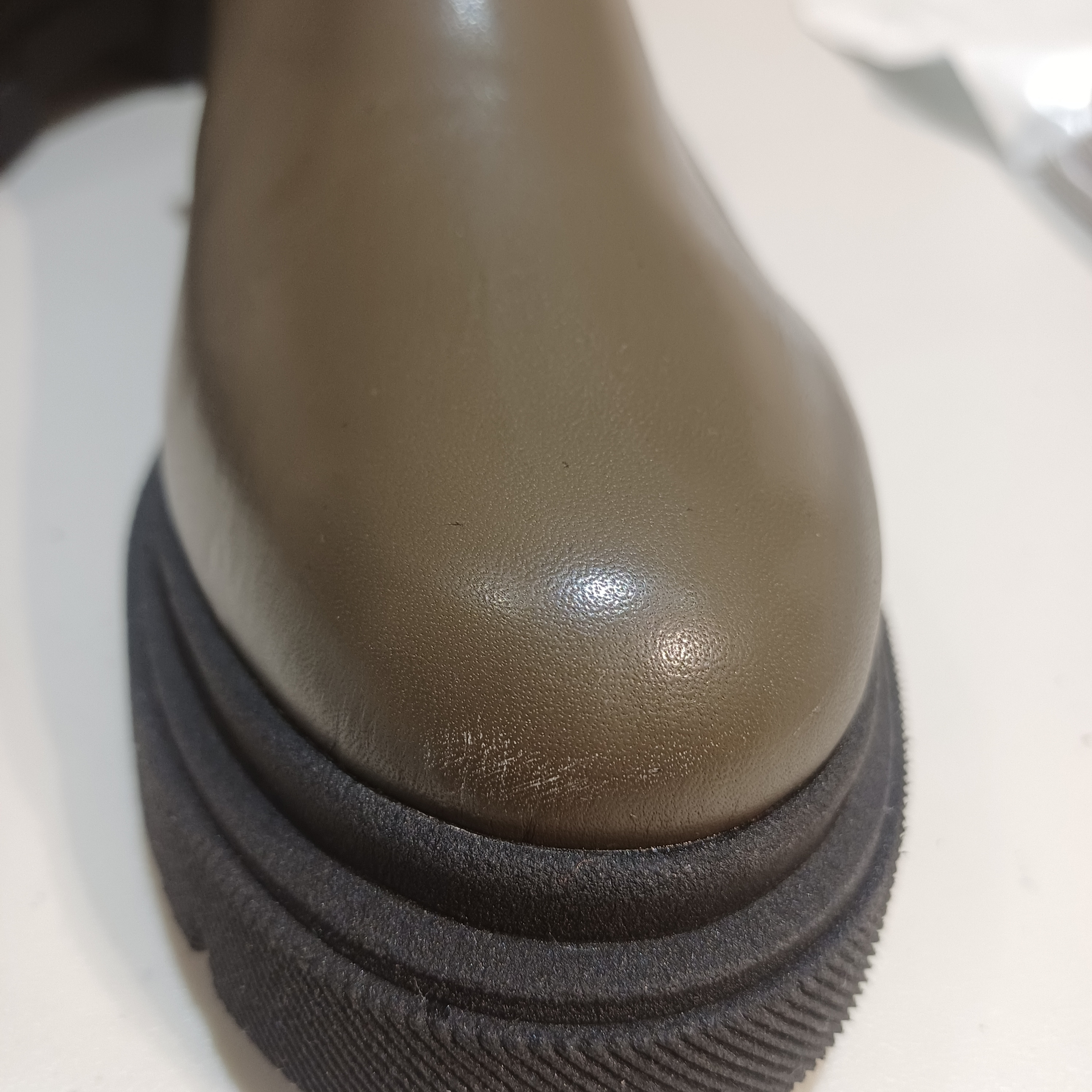 1000176526