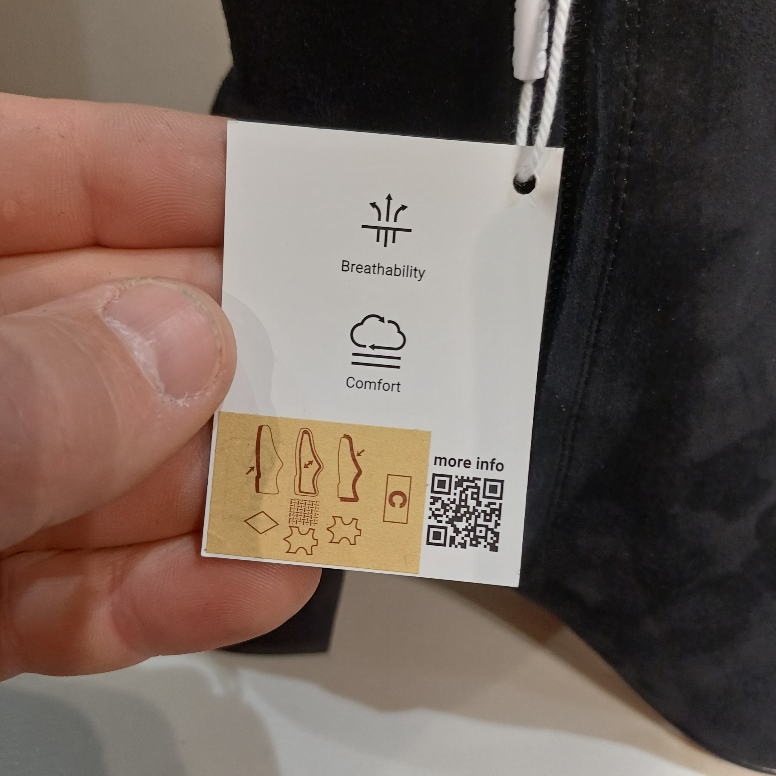 1000179902