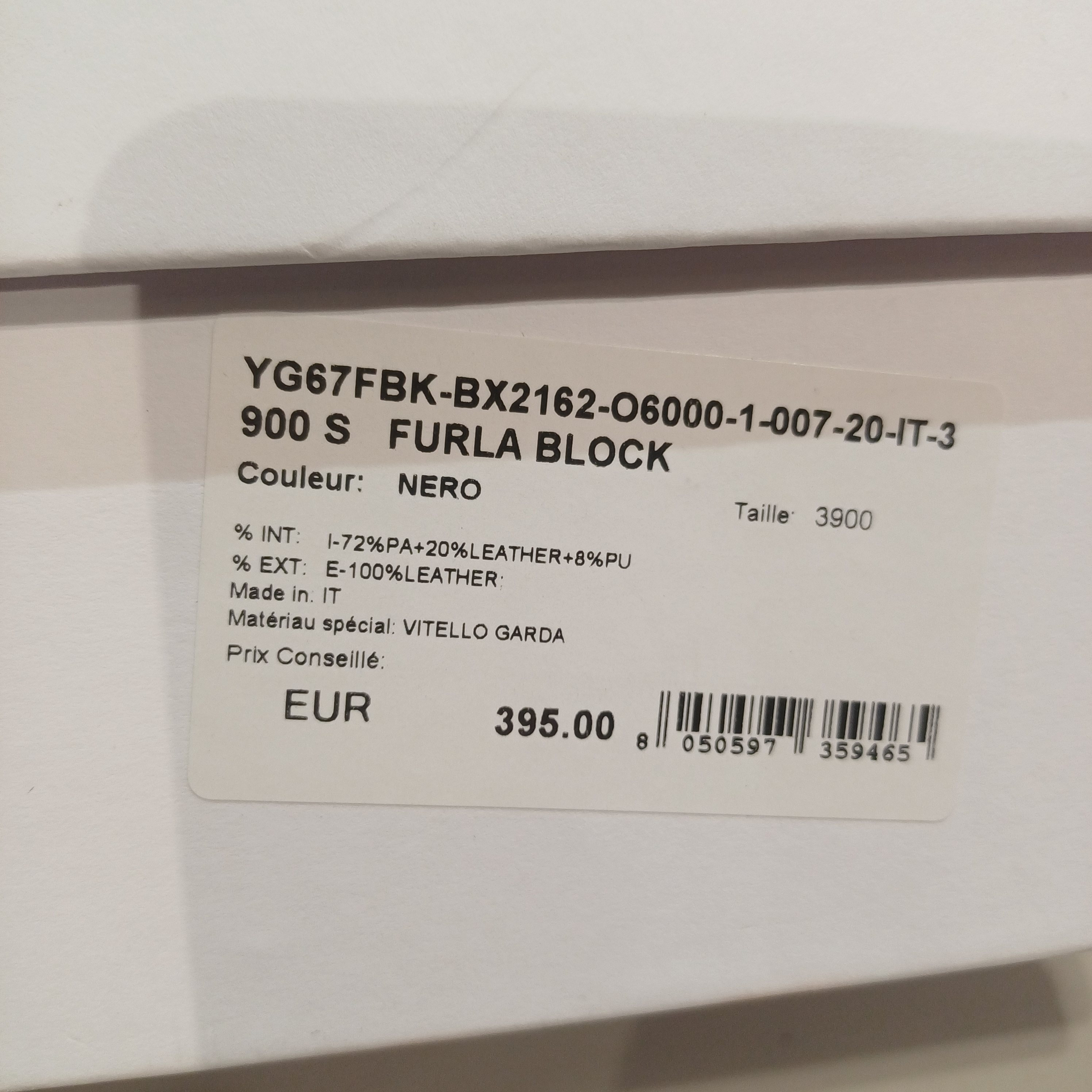 1000180900