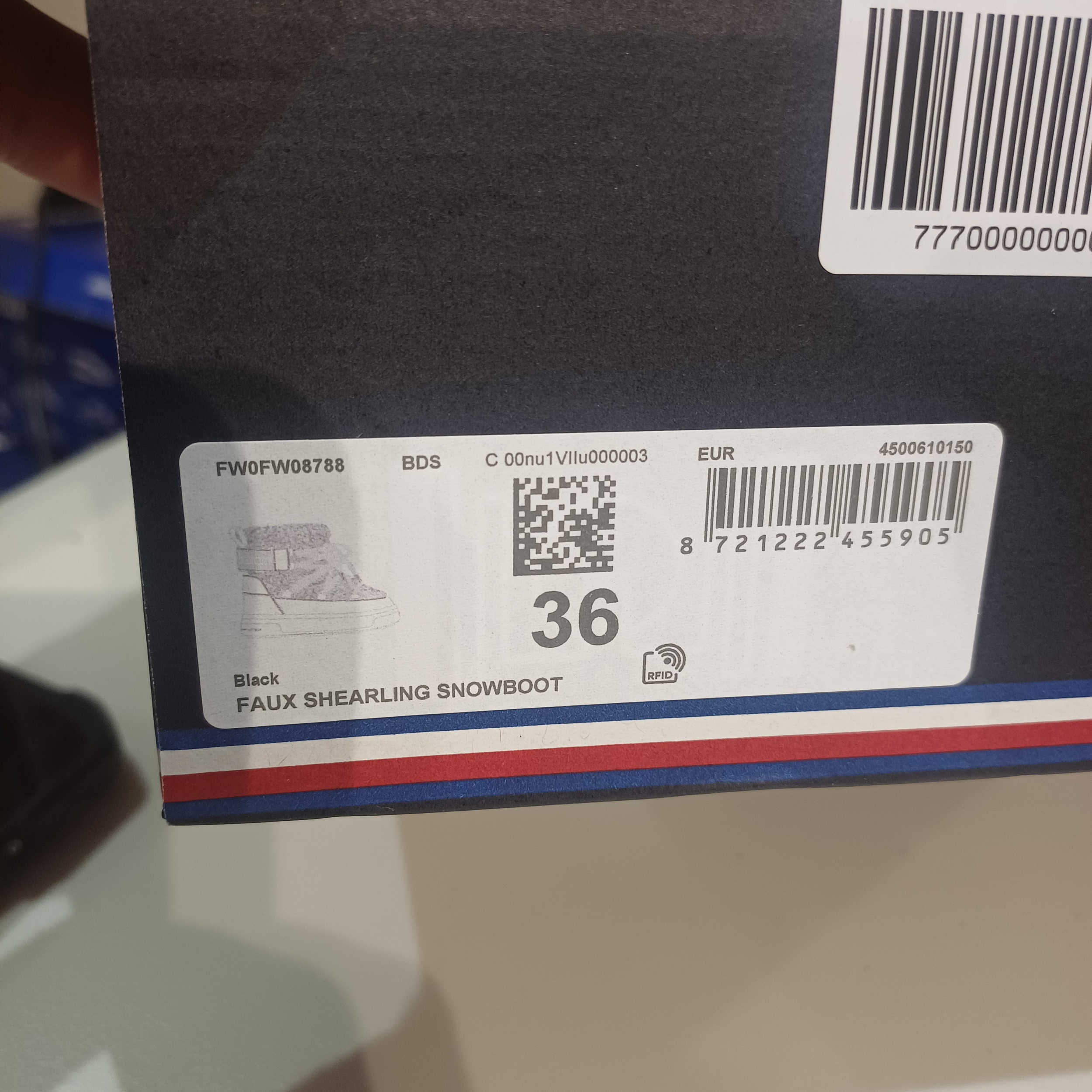 1000183325