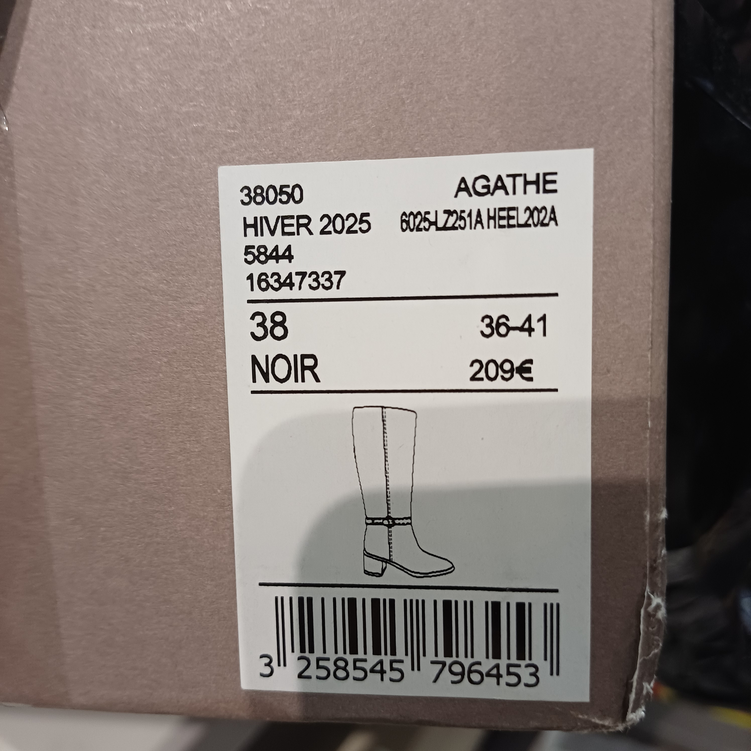 1000183593