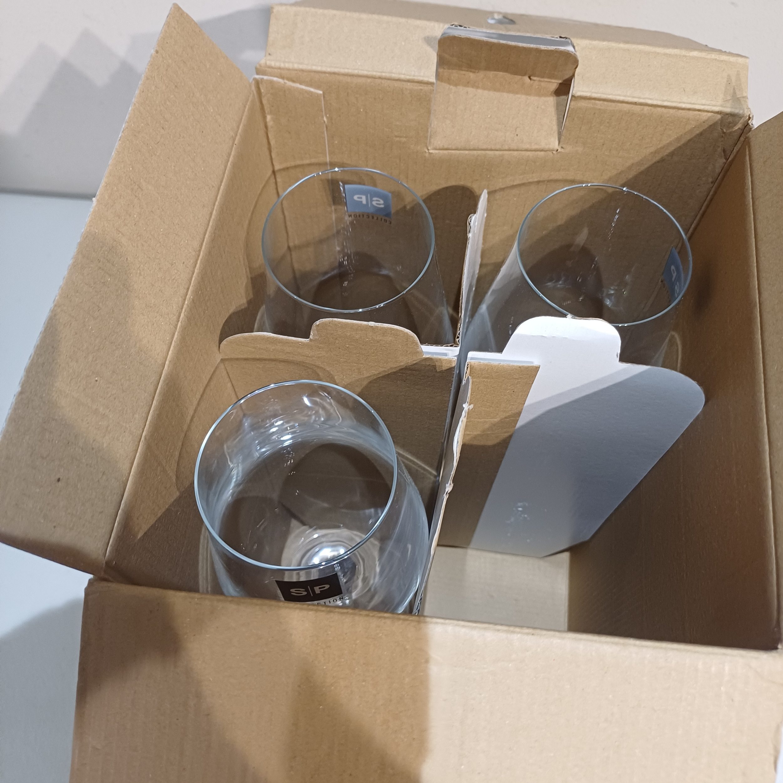 1000185552