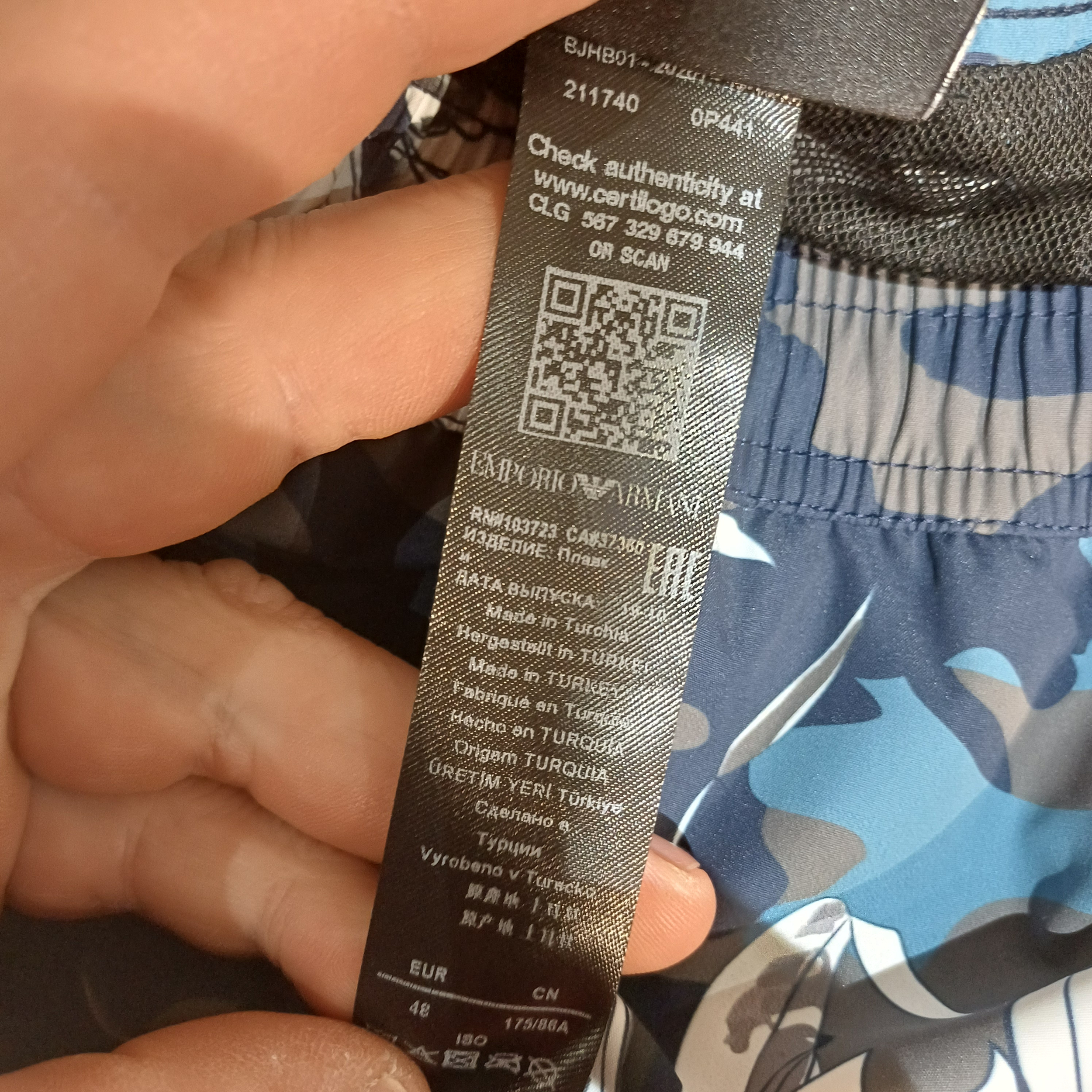 1000186903