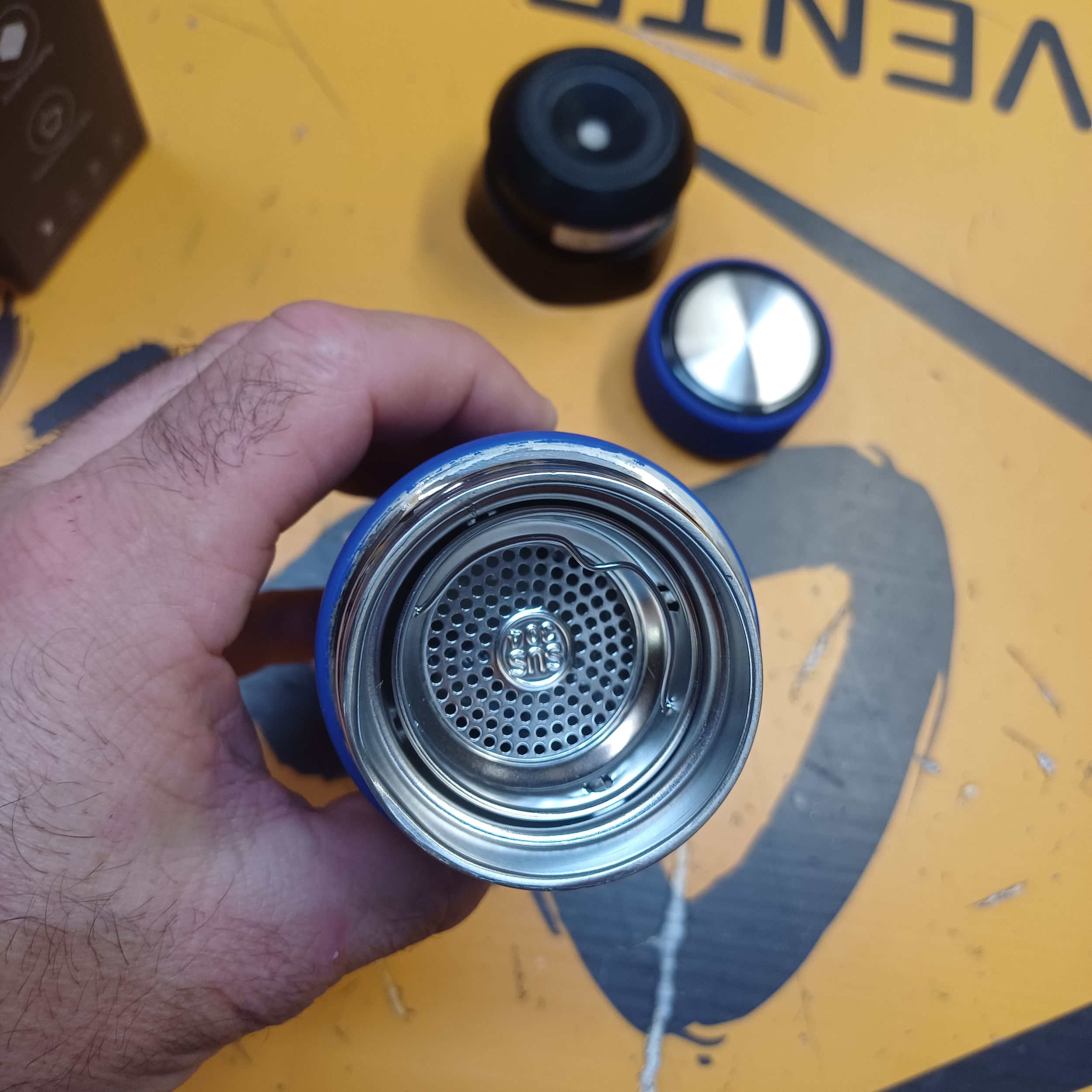 1000115424