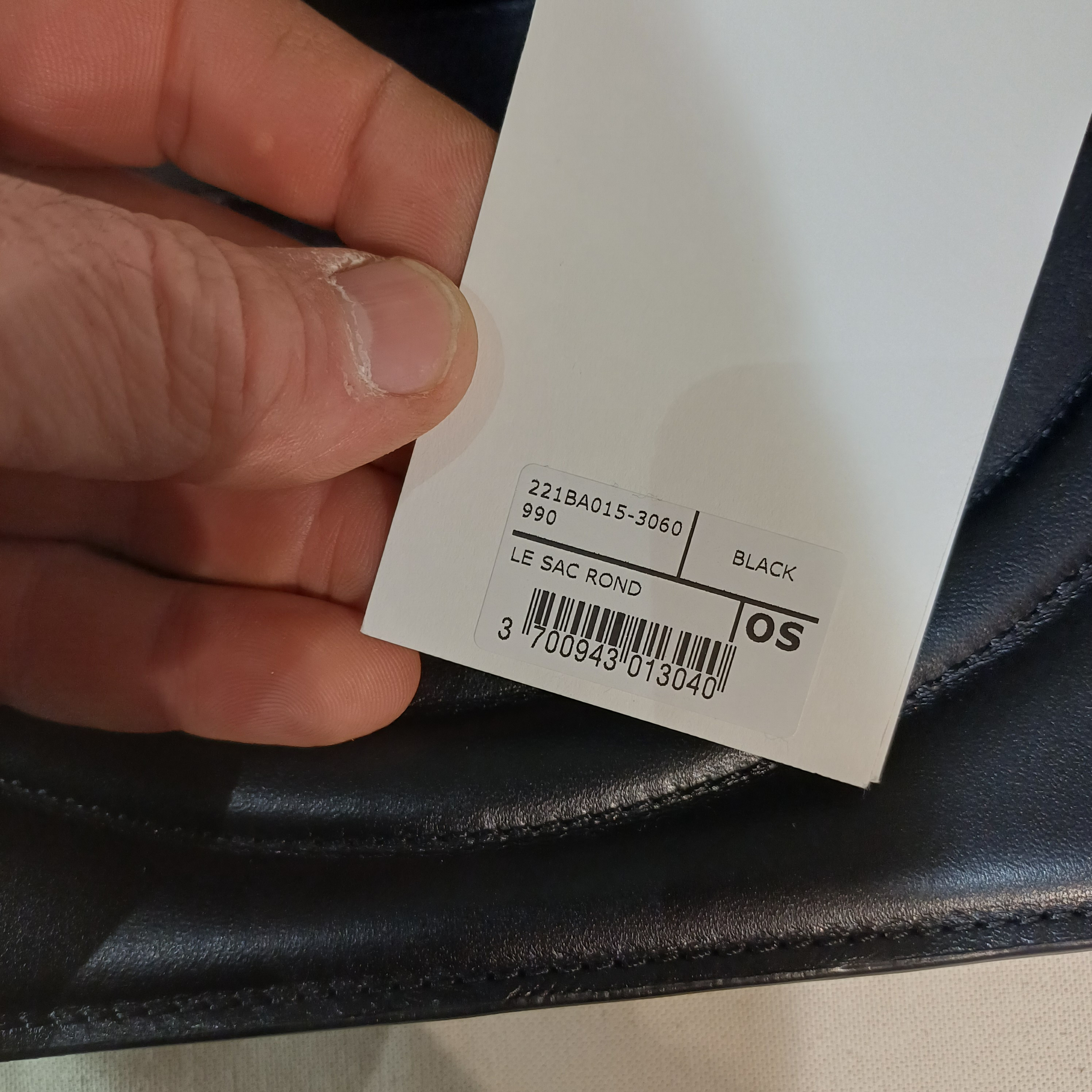1000159586