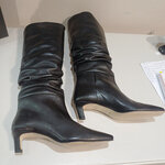 1000160318