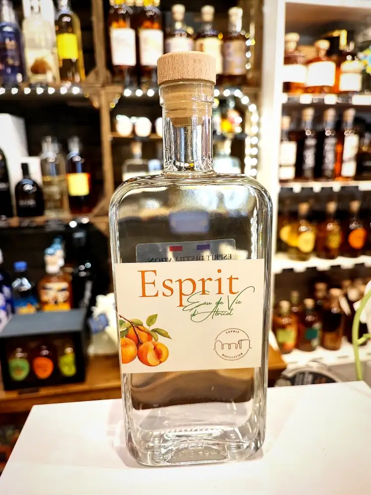 eau-de-vie-d-abricot-photo-principale-1