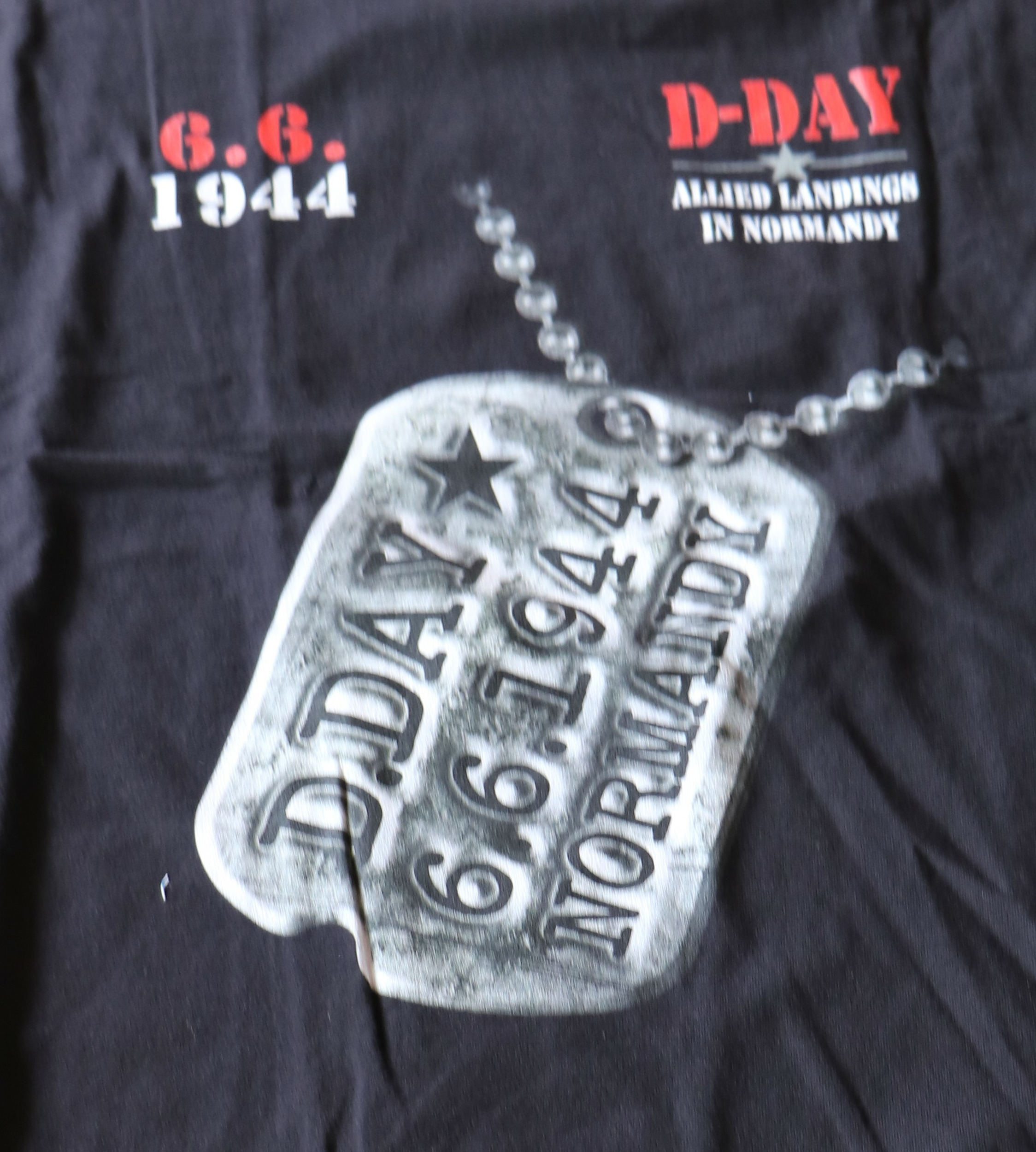 IMG_5353-tshirt-noir-dog-tag