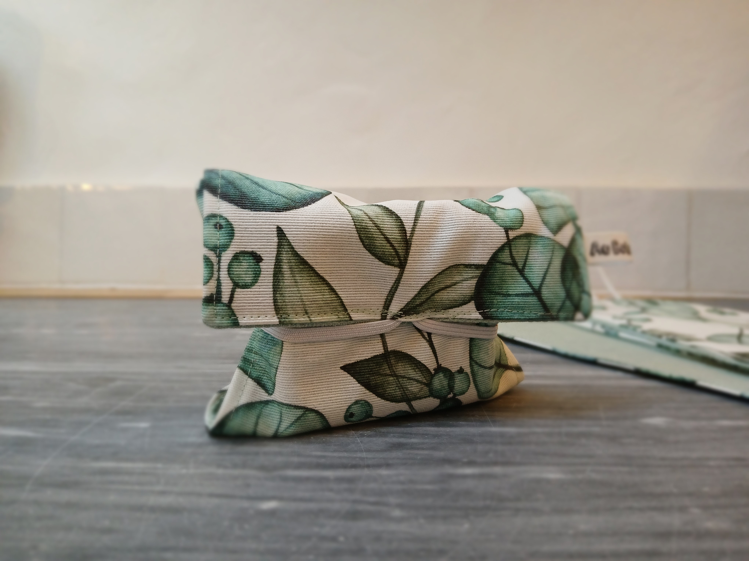 Pochette savon feuille verte deau