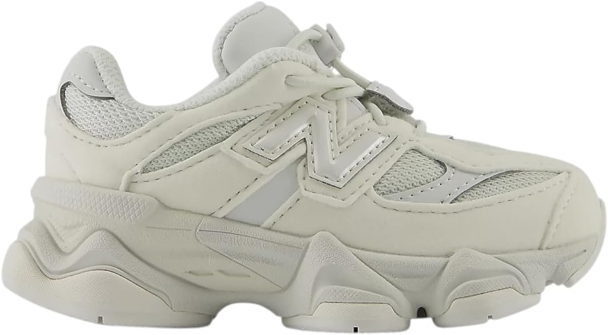 Sneaker volumineuse 9060 Enfant New Balance, vue de profil