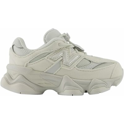 Sneaker volumineuse 9060 Enfant New Balance, vue de profil