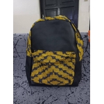 Sac à dos en tissu africain 25€