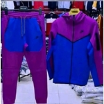 Survêtement Nike 55€