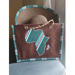 Sac avec chapeau prix 50€ En rafia déco carte dAfrique