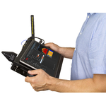 Delta S DigiscanLab détecteur de signaux autonome en main avec tablette