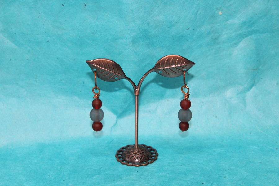 Boucle-Oreille-Fil-Cuivre-argente-Perles-Grenat-Marron-