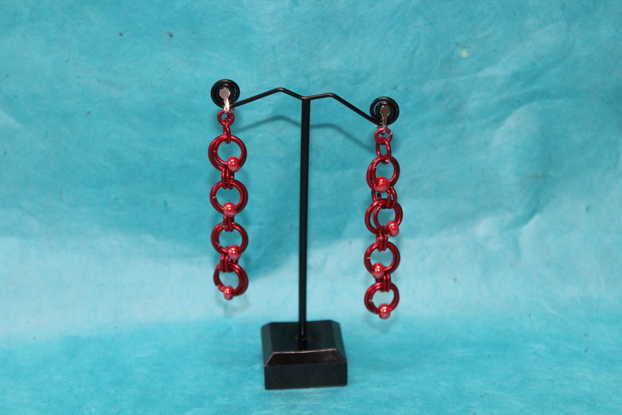 Boucle-Oreille-Fil-Alu-Perles-Rouge-