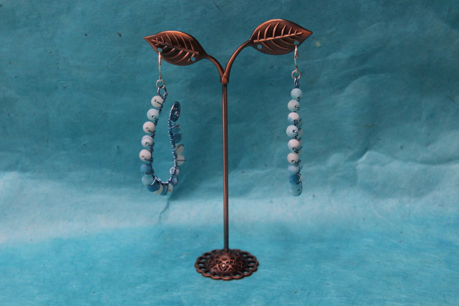 Boucle-Oreille-Fil-Cuivre-Argente-Perles-Agate-Bleu-