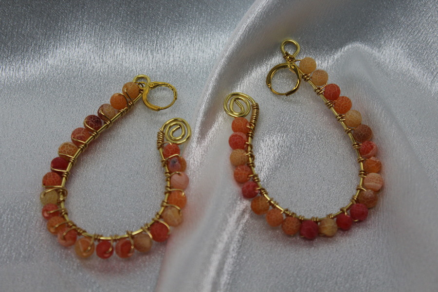 Boucle-Oreille-Fil-Cuivre-Dore-Perles-Agate-Orange-3