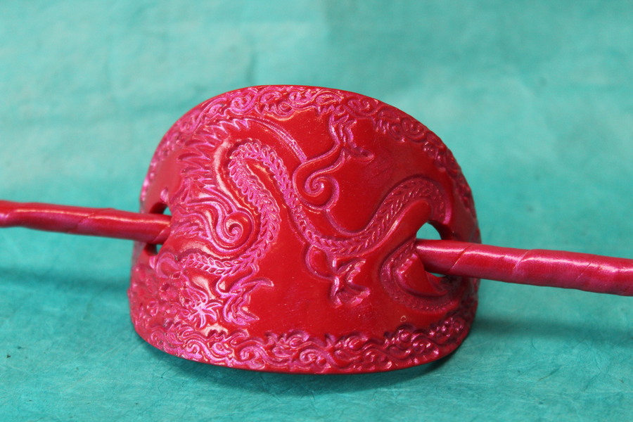 Barette-Chignon-Polymere-Rose-Dragon-1