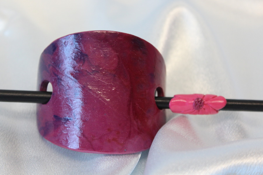 Barette Chignon Adulte Ovale en Pâte polymère-Fond Magenta ,Décalcomanie Marbré Bleu (5)