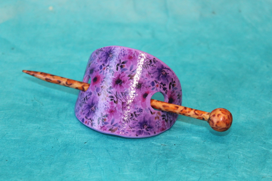 Barette Chignon Enfant Ovale en Pâte polymère-Fond Violet et Décalcomanie Fleurie (7)