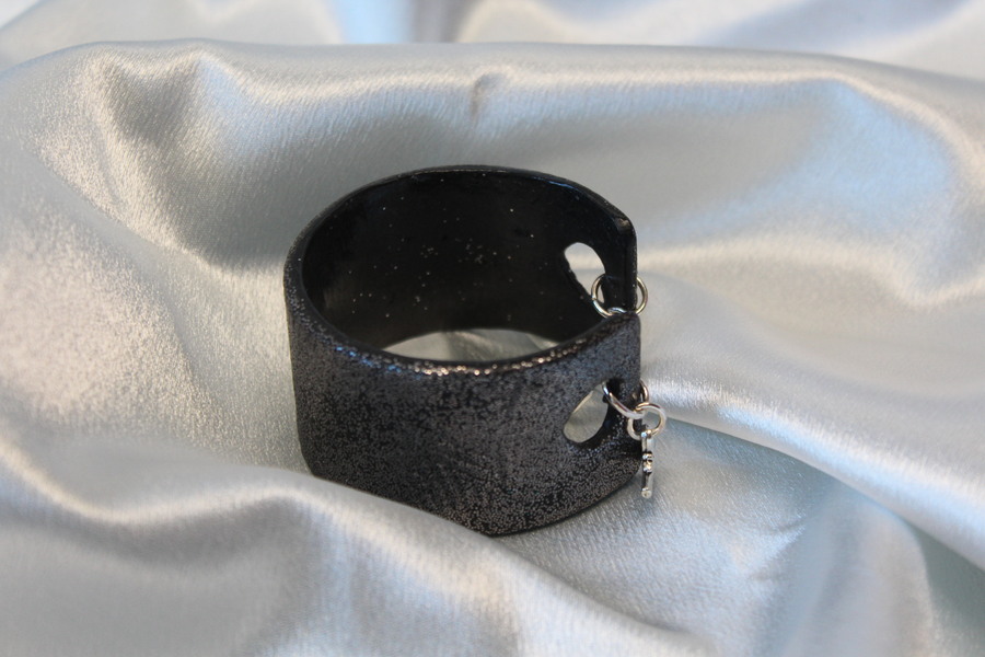 Bracelet Manchette  Droit Pâte Polymere et paillette Argenté avec des impressions (5)