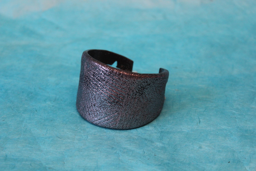 Bracelet Manchette Pâte Polymère et Paillette Argenté avec Impression