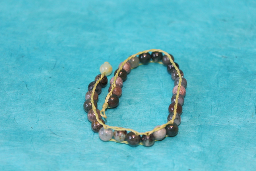 Bracelet de Perles de Tourmaline Verte Véritable. (8)