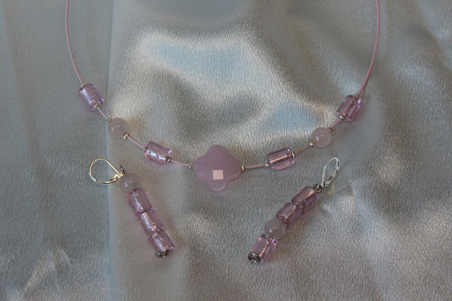 Parure-Collier-Boucle dOreille-Perles de Quartz Véritable et Perles de Verre Roses