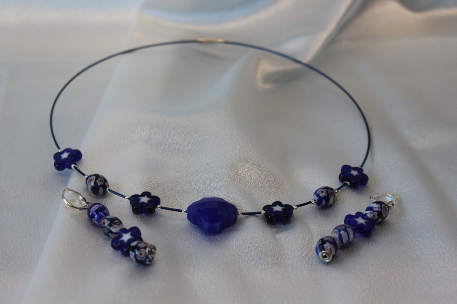 Parure-Collier-Boucle dOreille-Perles en Verre OutreMer (5)