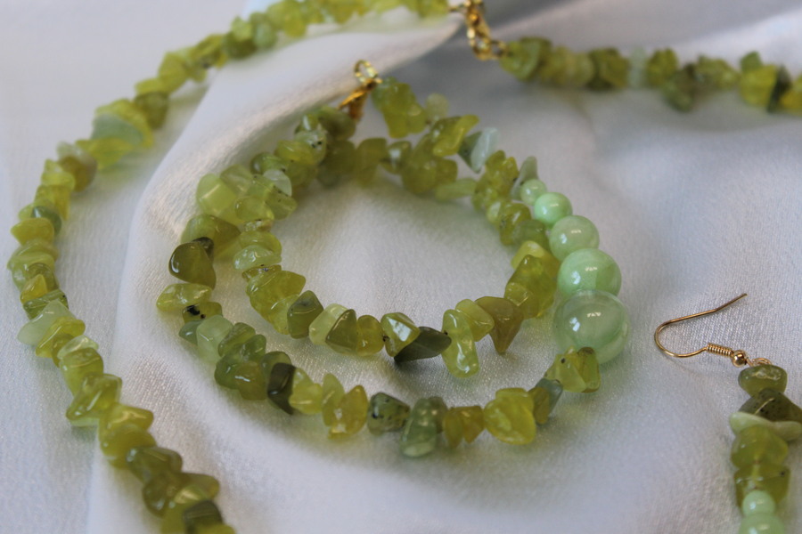 Parure-Collier-Bracelet-Boucle dOreille-Perles de Fluorine Verte Véritable (4)