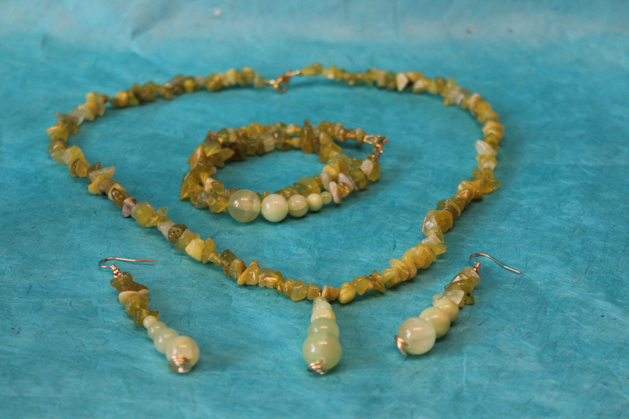 Parure-Collier-Bracelet-Boucle dOreille-Perles de Fluorine Verte Véritable (9)