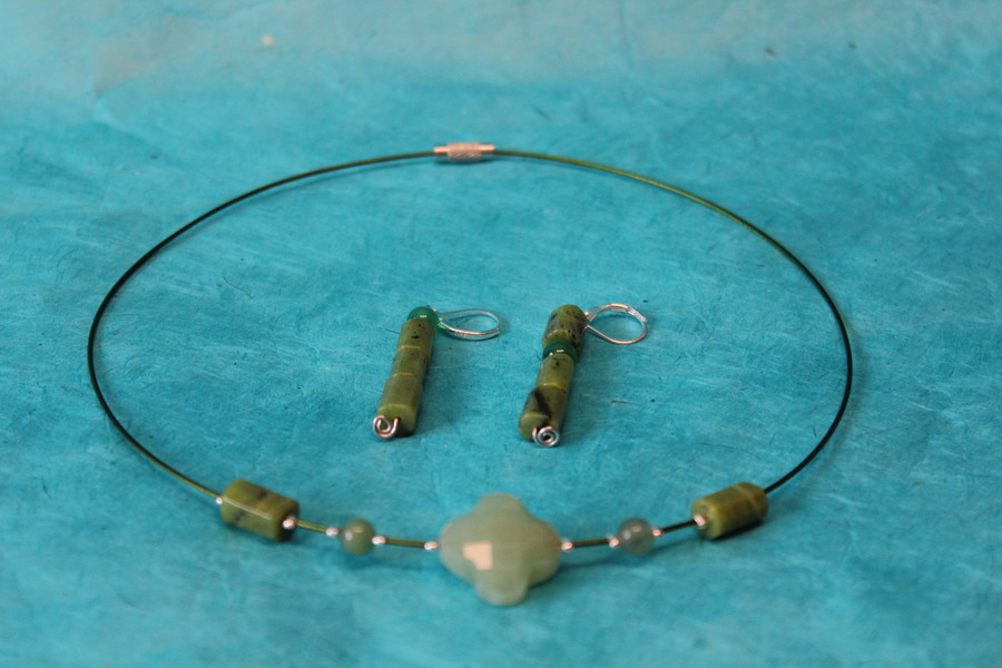 Parure-Collier-Boucle dOreille en Perles de Serpentine Véritable (6)