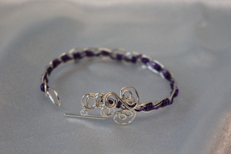 Bracelet Fil Cuivre Argenté et Aluminium Violet (2)