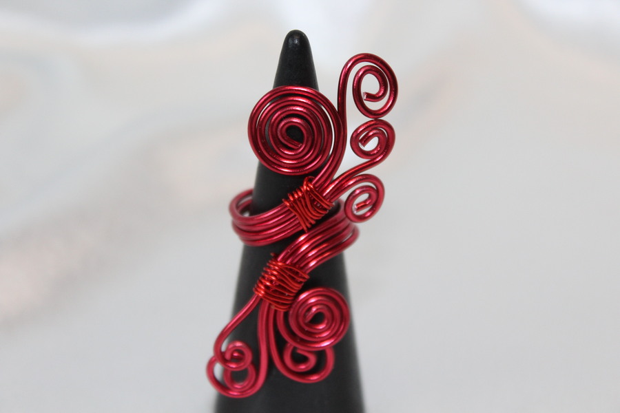 Bague Fil de dAliminium Rouge (2)
