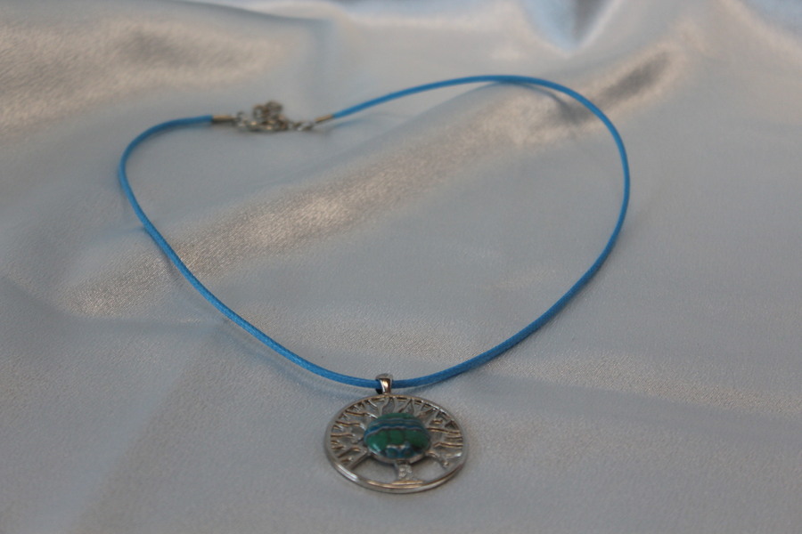 Collier Coton Ciré Bleu, Support Arbre de Vie et Polymère Multicolores (4)