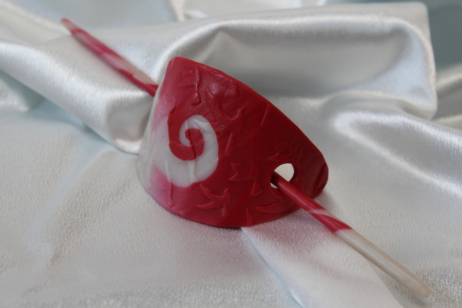 Barette-Chignon-Polymere-Rouge-Blanc (6)