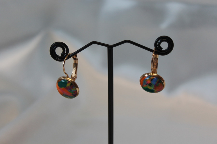 Boucle dOreille Support Dormeuse  et Pâte polymère Couleurs Vives (2)